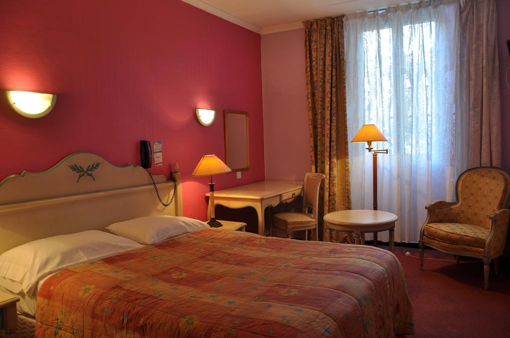 Hotel Moderne Марсилия Екстериор снимка