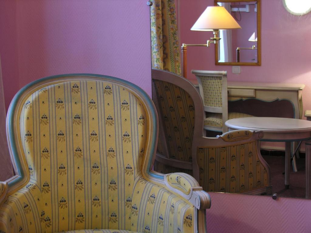 Hotel Moderne Марсилия Екстериор снимка