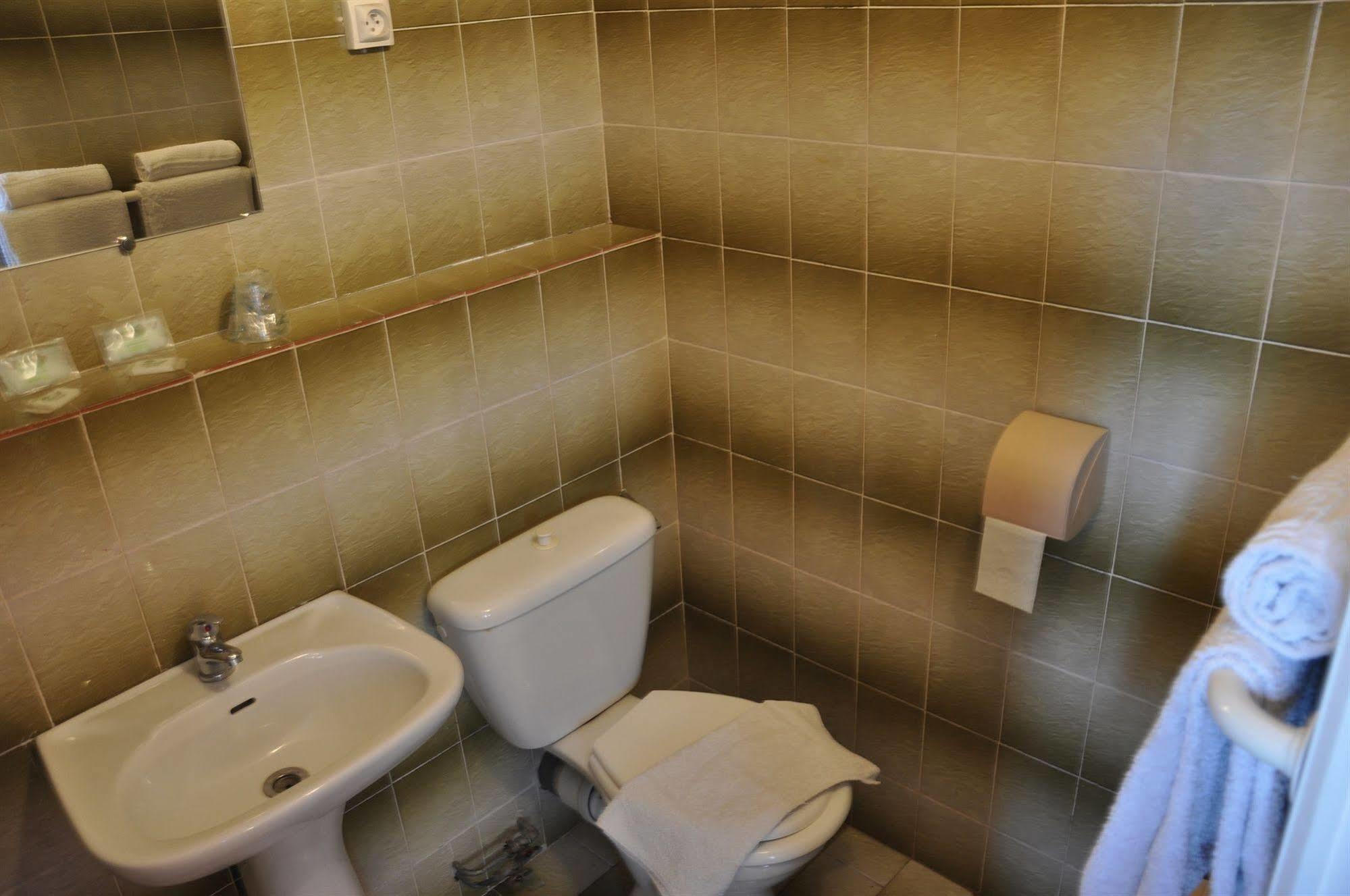 Hotel Moderne Марсилия Екстериор снимка